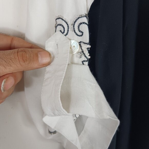 Usindo Womens Sequin Beaded Floral Tunic Shirt Small Black White Colorblock Asym - Picture 8 of 12